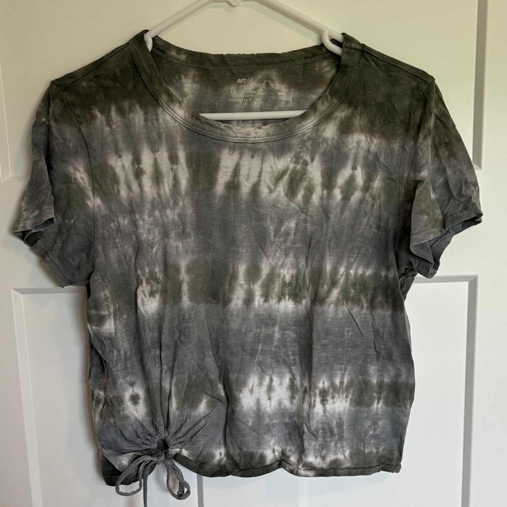 Aerie Tie-Dye Crop Top in Gray and Green